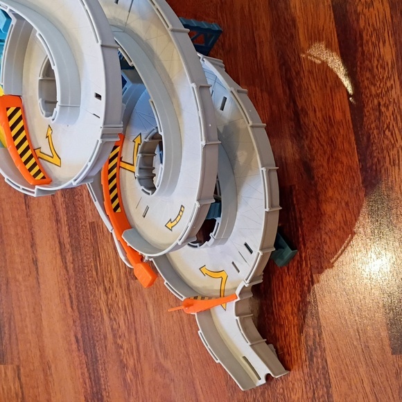 Matchbox car garage - Picture 12 of 15